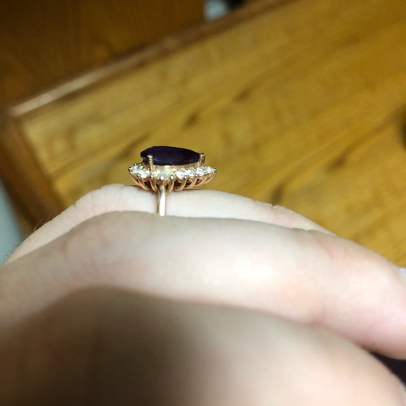 Alexandrite and rose gold wedding ring - Picture 2 of 2